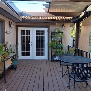 Homestay Arden Park Charm, Sacramento